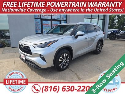 Used 2022 Toyota Highlander XLE