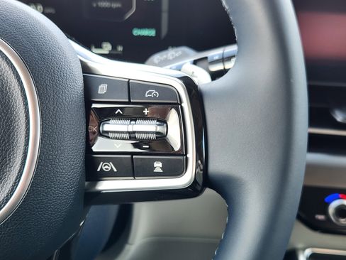 New 2026 Kia Carnival SX image 19