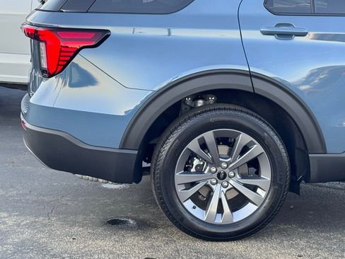 New 2026 Ford Explorer Active w/ Active Comfort Package image 44