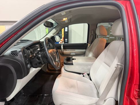 Used 2007 Chevrolet Silverado 1500 LT RWD image 8
