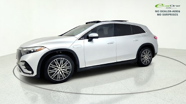 Used 2023 Mercedes-Benz EQS 580 4MATIC SUV image 4