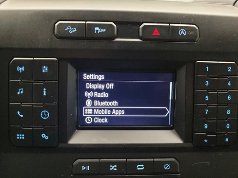 Used 2018 Ford F150 XL w/ Equipment Group 101A Mid AWD/4WD image 25