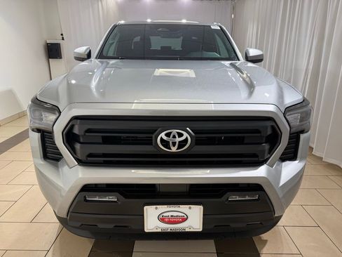 New 2026 Toyota Tacoma SR5 AWD/4WD image 8