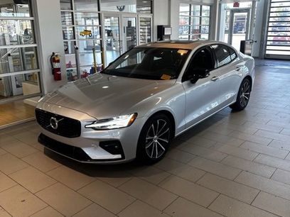Used 2022 Volvo S60 B5 Inscription