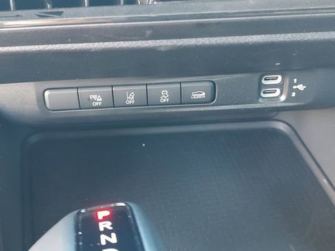 Used 2025 Dodge Charger R/T Scat Pack w/ Track Pack image 19