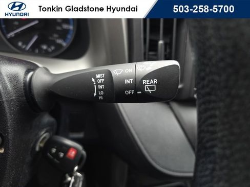 Used 2017 Toyota RAV4 LE image 13