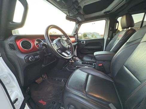 Used 2021 Jeep Gladiator Rubicon w/ Trailer Tow Package image 12