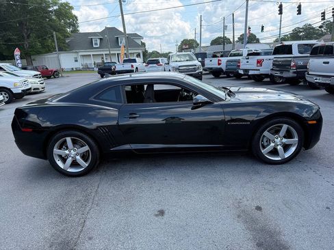 Used 2011 Chevrolet Camaro LT RWD image 3