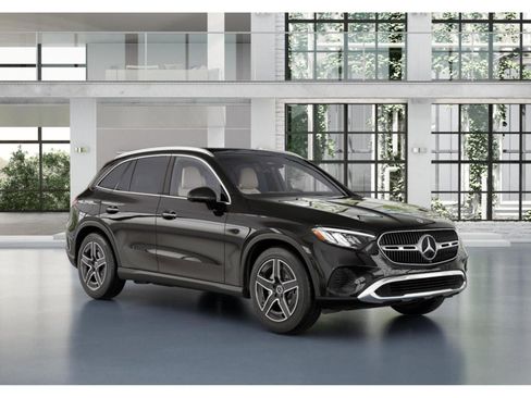 New 2026 Mercedes-Benz GLC 300 4MATIC image 11