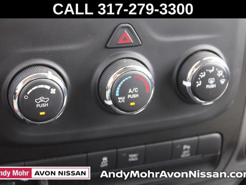Used 2018 RAM 2500 Tradesman w/ Chrome Appearance Group AWD/4WD image 32