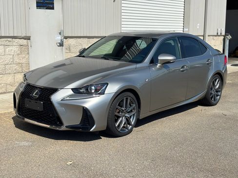 Used 2017 Lexus IS 200t F Sport w/ F Sport Package RWD image 7