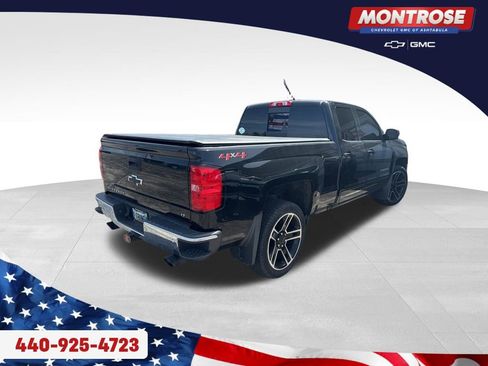 Used 2018 Chevrolet Silverado 1500 LT w/ LPO, Black Pack AWD/4WD image 4