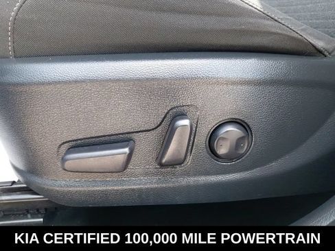 Certified 2024 Kia Soul EX FWD image 22