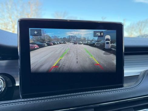 Used 2021 Lincoln Corsair AWD w/ Premium Package image 10