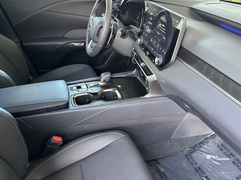 Certified 2026 Lexus RX 350 w/ Convenience Package AWD/4WD image 17