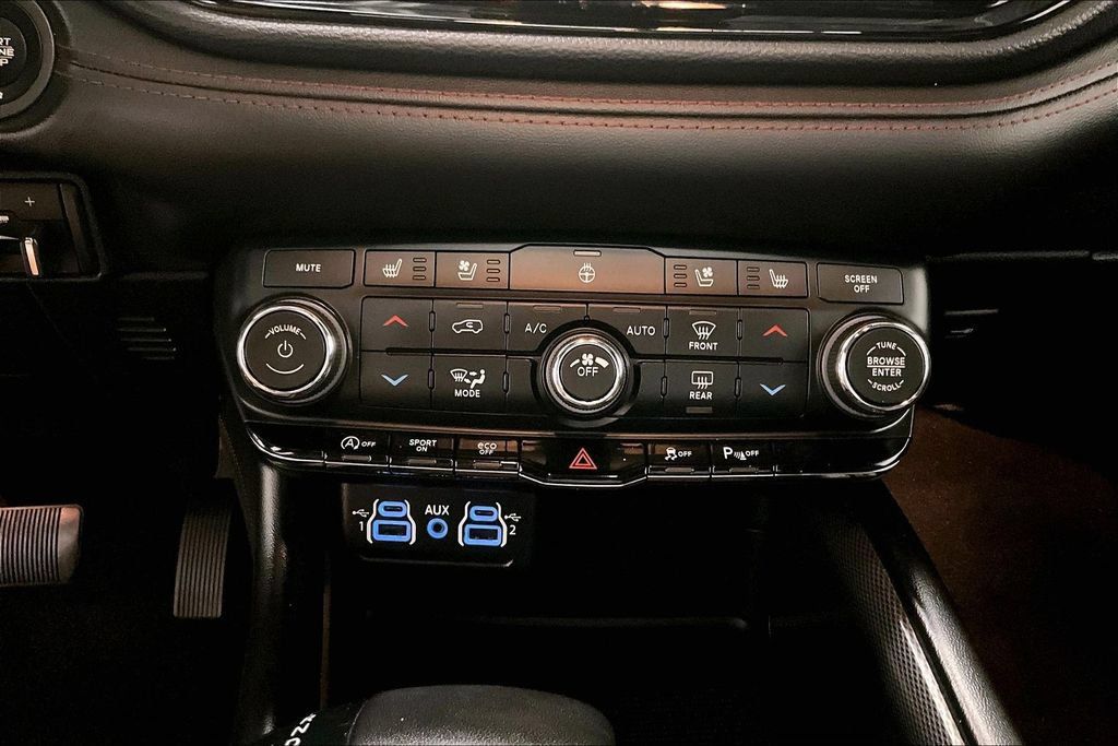 Used 2023 Dodge Durango GT AWD/4WD image 7