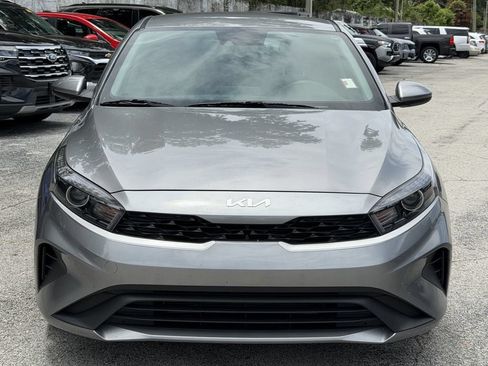 Certified 2024 Kia Forte LXS FWD image 3