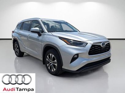 Used 2021 Toyota Highlander XLE