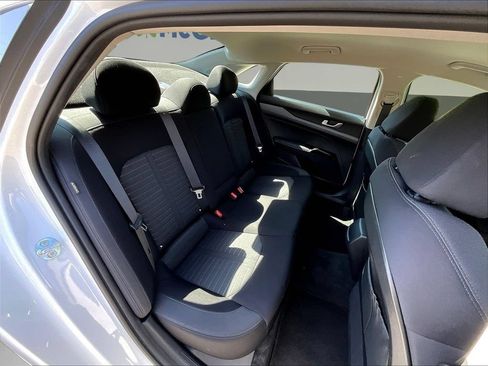 Used 2025 Kia K5 LXS FWD image 25