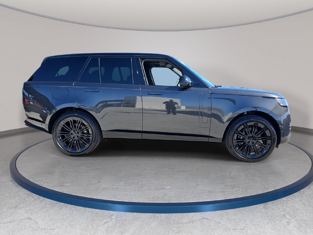 New 2026 Land Rover Range Rover SE AWD/4WD image 4
