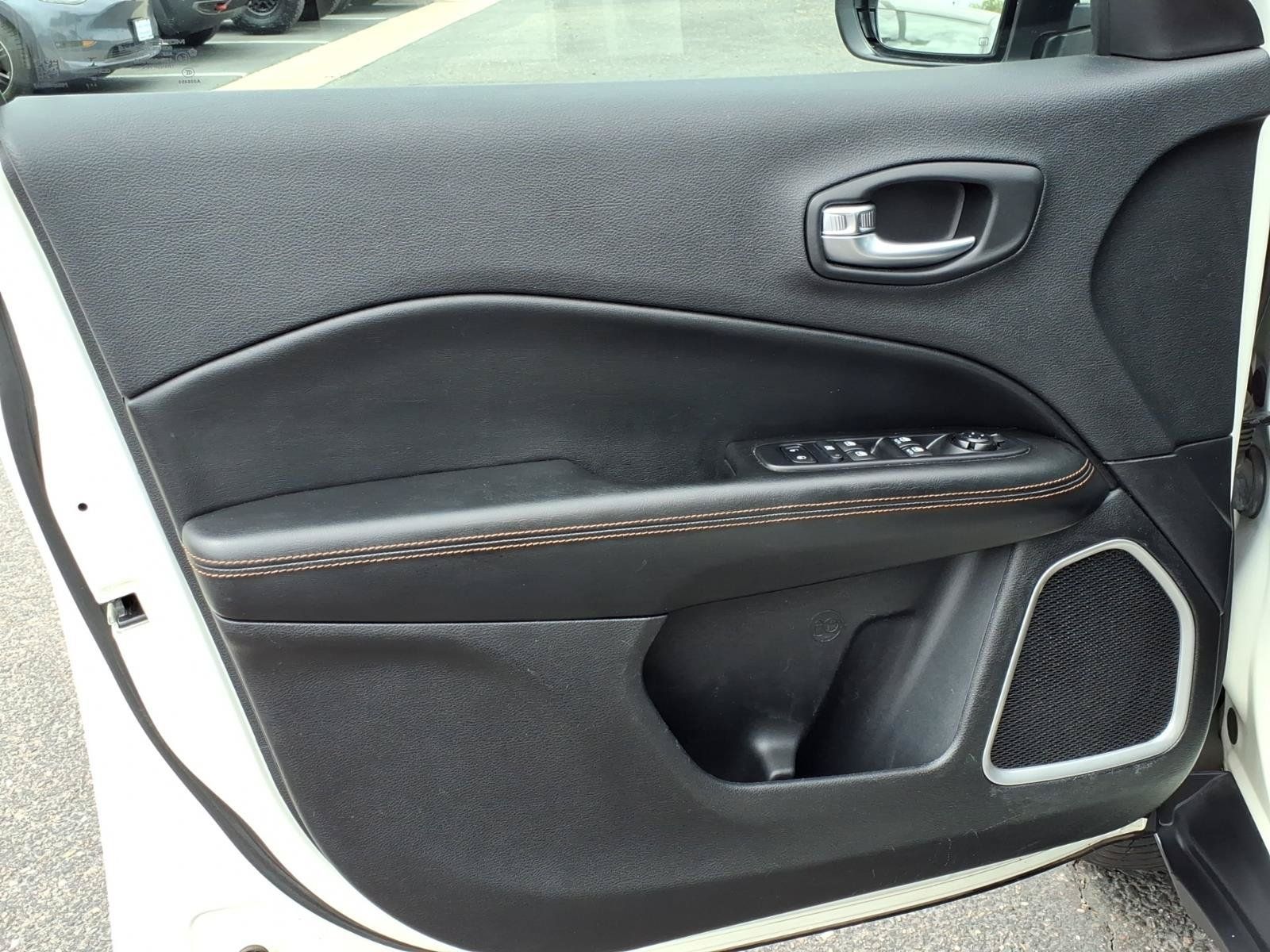 Used 2019 Jeep Compass Limited AWD/4WD image 19