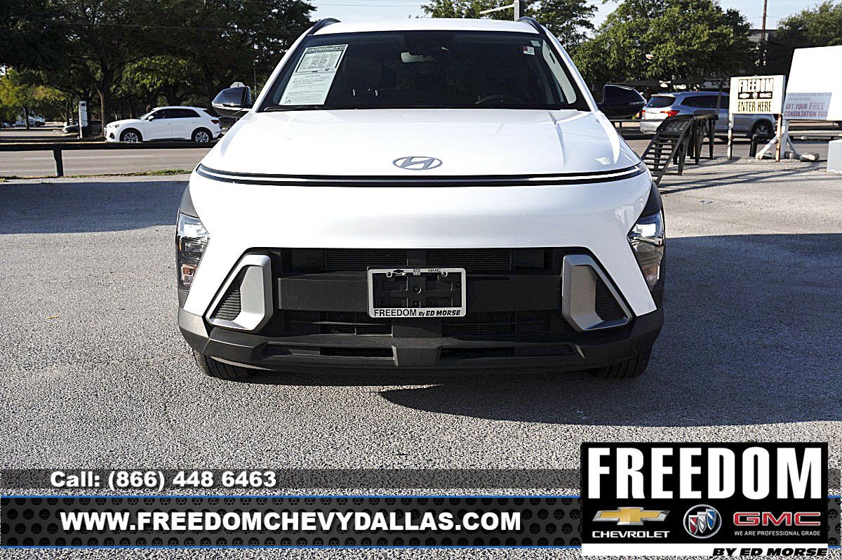 Used 2026 Hyundai Kona SEL Sport FWD image 2