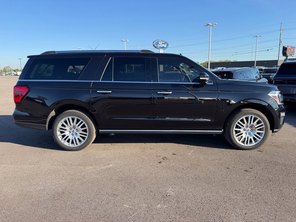 Used 2023 Ford Expedition Max Limited AWD/4WD image 5