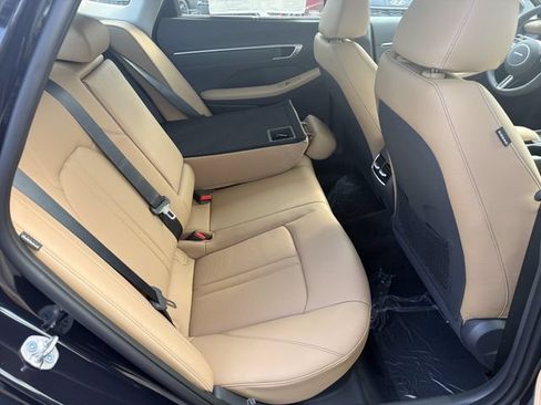 New 2026 Hyundai Sonata Limited FWD image 17