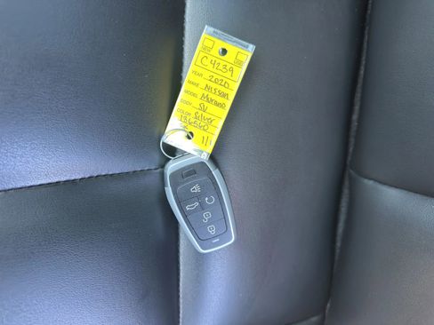 Used 2020 Nissan Murano SV w/ Premium Package image 24