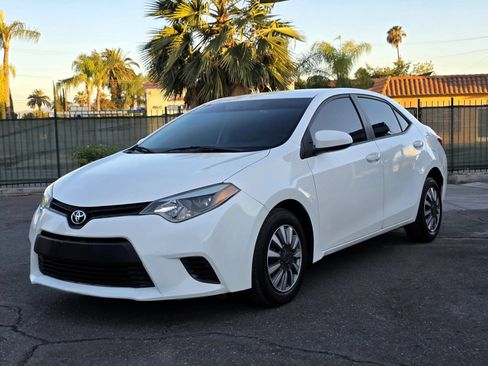 Used 2014 Toyota Corolla L FWD image 1