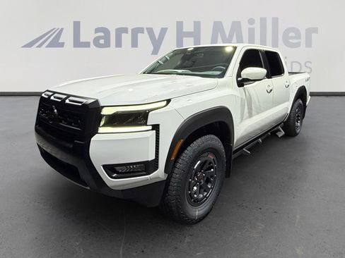 New 2026 Nissan Frontier Pro-X w/ Tow Package RWD image 1