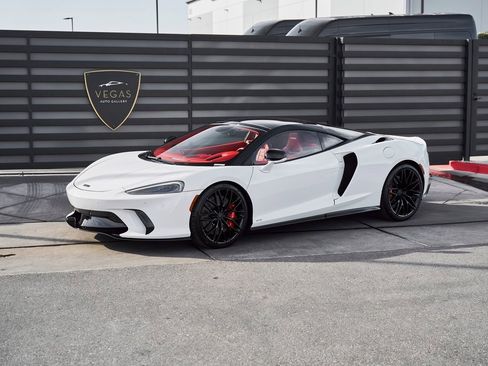 Used 2025 McLaren GTS image 5