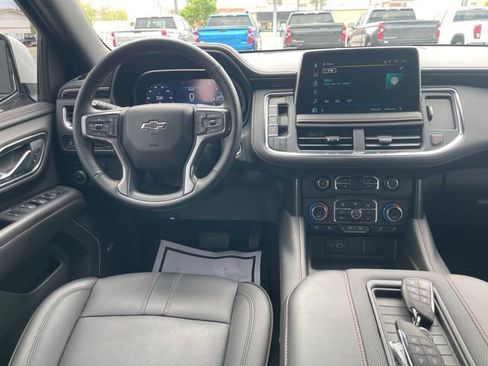 Used 2024 Chevrolet Tahoe RST w/ Luxury Package AWD/4WD image 4