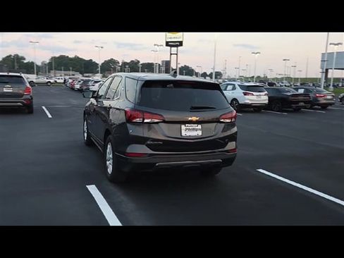 Used 2022 Chevrolet Equinox LT FWD image 7