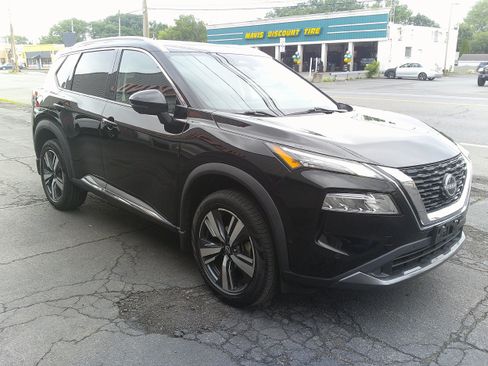 Used 2023 Nissan Rogue SL w/ SL Premium Package AWD/4WD image 4