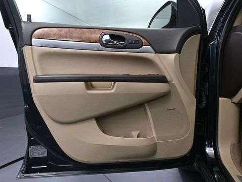 Used 2012 Buick Enclave Premium w/ Trailering Provision Package FWD image 18