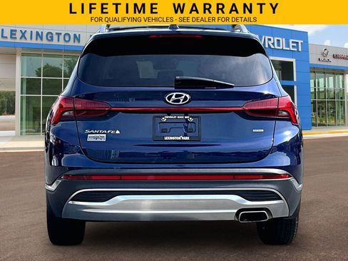 Used 2022 Hyundai Santa Fe SEL w/ Convenience + Premium Package AWD/4WD image 4