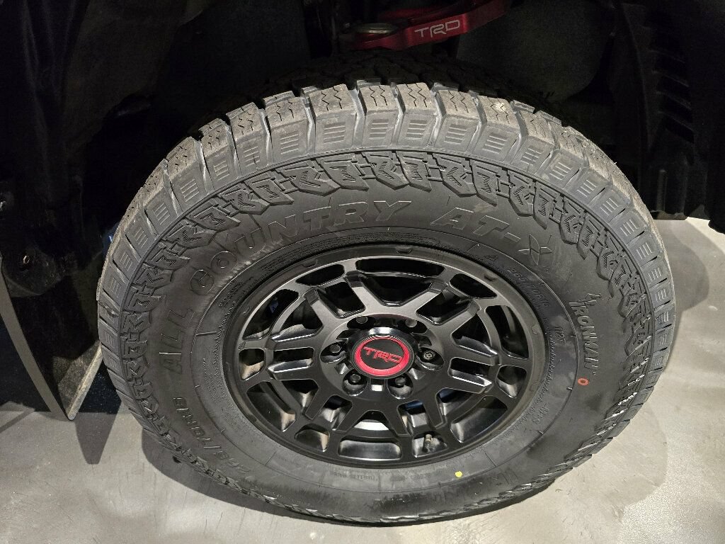 Used 2023 Toyota Tacoma TRD Pro AWD/4WD image 33