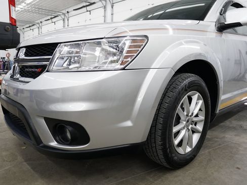 Used 2014 Dodge Journey SXT w/ Flexible Seating Group AWD/4WD image 5