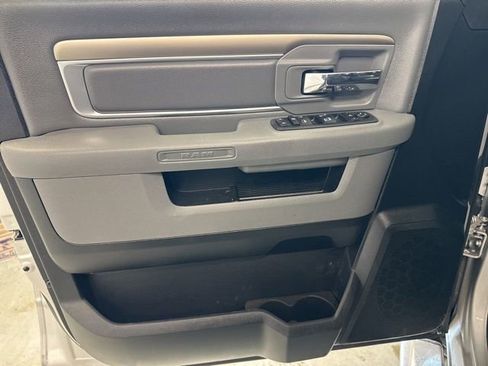 Used 2018 RAM 1500 Lone Star image 18