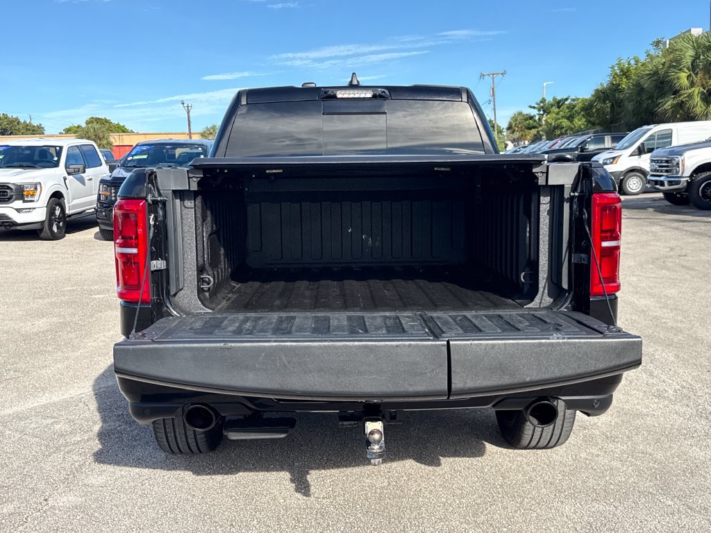 Used 2025 RAM 1500 Limited AWD/4WD image 31