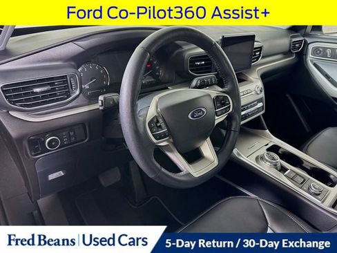 Used 2024 Ford Explorer XLT w/ Equipment Group 202A AWD/4WD image 12