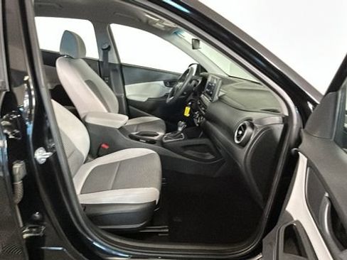 Certified 2023 Hyundai Kona SE AWD/4WD image 29
