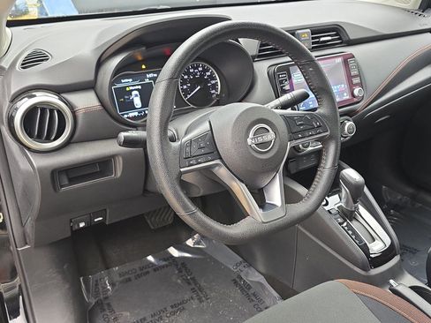 Used 2025 Nissan Versa SR w/ Trunk Package FWD image 17