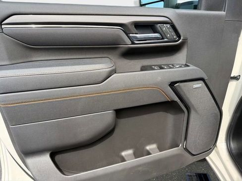 New 2026 GMC Sierra 2500 AT4 w/ AT4 Premium Plus Package image 18