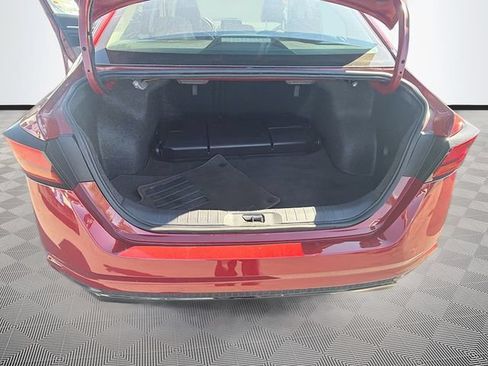 Used 2024 Nissan Altima 2.5 SR AWD/4WD image 22