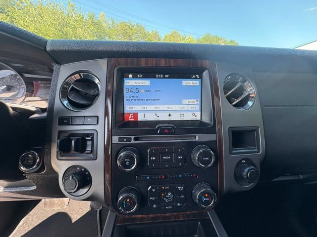 Used 2016 Ford Expedition EL Platinum AWD/4WD image 21