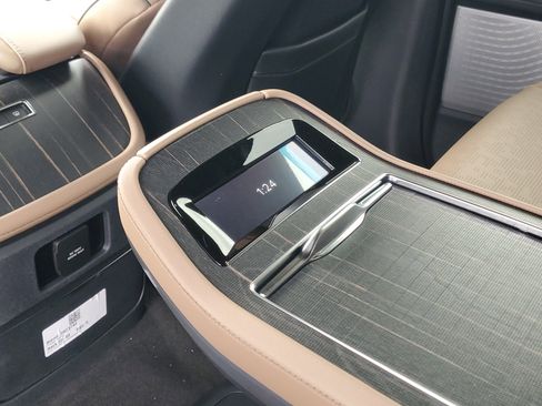 New 2025 Lincoln Navigator L Black Label image 30