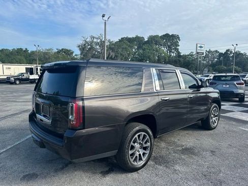 Used 2018 GMC Yukon XL SLT RWD image 5