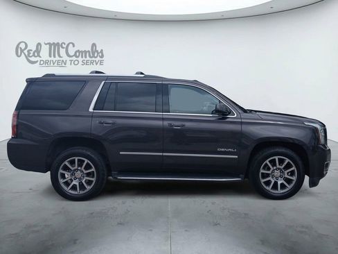 Used 2017 GMC Yukon Denali RWD image 6